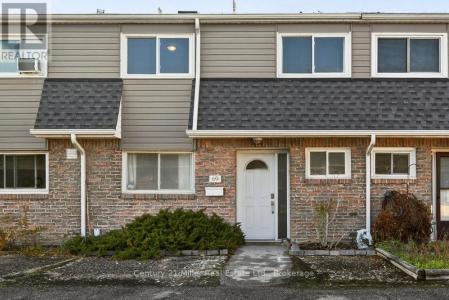 2050 UPPER MIDDLE ROAD, Burlington (brant Hills), 온타리오주 L7P 3R9, 캐나다