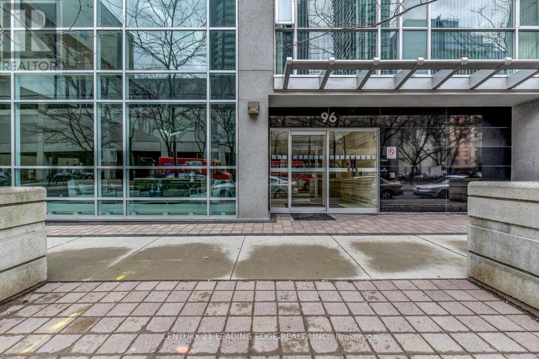 96 ST PATRICK STREET, Toronto (kensington-chinatown), オンタリオ M5T 1V2, カナダ