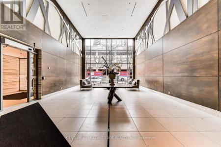 96 ST PATRICK STREET, Toronto (kensington-chinatown), オンタリオ M5T 1V2, カナダ