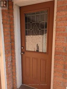 2541 TRIDENT AVENUE, Mississauga (cooksville), Ontario L5B 2L3, Canadá