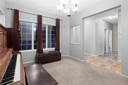 43 JOHN MANN PLACE, Winnipeg, 马尼托巴 R3W 0A2, 加拿大