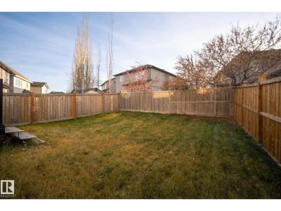 10 CODETTE WY, Sherwood Park, ألبرتا T8H 2T6, كندا 