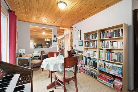 114 Ch. du Lac-Bois-Franc, Val-des-Monts, Quebec J8N 1C7, Canadá