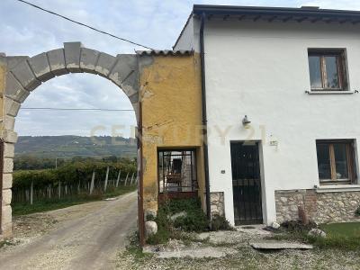 Via Turano, Lavagno, Veneto 37030, Italy