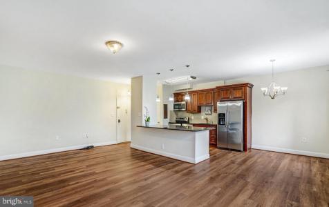 3245 Rio Drive Unit# 108, Falls Church, 버지니아 22041, 미국