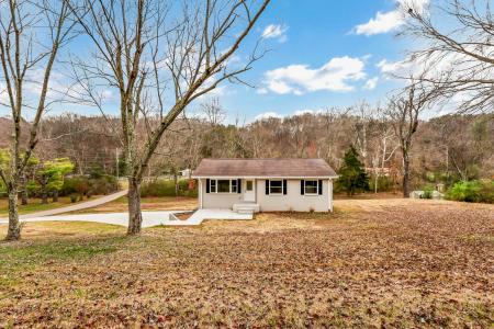 216 Valley View Rd, Dover, Tennessee 37058