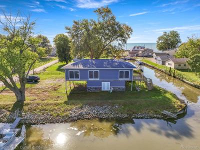 6809 Lakeshore Drive, Estral Beach Village, Michigan 48166, Stati Uniti
