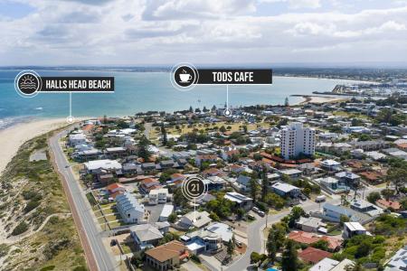 26B Valley Road, Halls Head, WA 6210, Australia