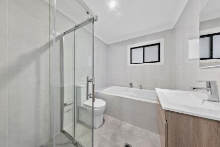 135 Minto Road, Minto, NSW 2566, Australia