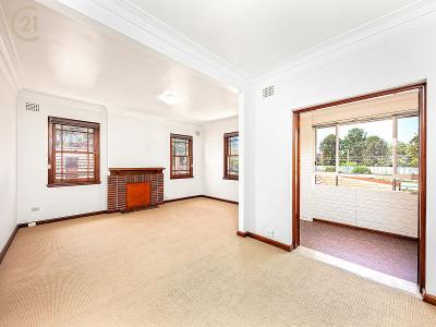 4/689 Pacific Highway, Chatswood, NSW 2067, Austrália