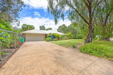 4 Hornibrook Road, Dalyellup, WA 6230, Australia