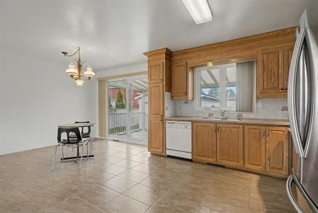 2630  Rue Cherrier, Saint-Hyacinthe, Quebec J2S 1G9, Canadá