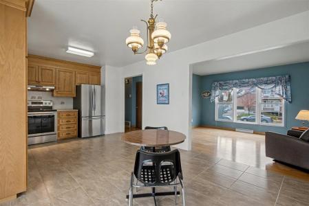 2630  Rue Cherrier, Saint-Hyacinthe, Quebec J2S 1G9, Canadá