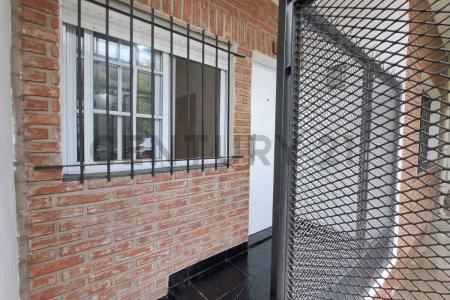 General Díaz 718, Avellaneda, GBA Sur 1870, Argentina