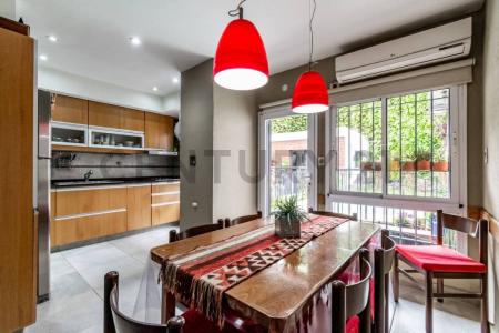 HUNGRIA 1033, Villa Luro, Capital Federal 1407, ארגנטינה