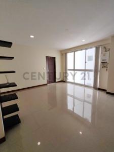 Av. Libertador Boliviar, edificio Portico Tower , Norte, Cochabamba 00001, Bolivia