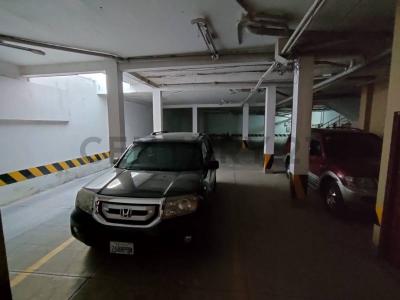 calle 33 entre Retamas y Alvarez Plata, edificio Milano 70, Cota Cota, La Paz 00001, בוליביה