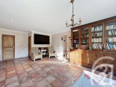 Cavaillon, Provence-Alpes-Côte D'Azur 84300, צרפת 