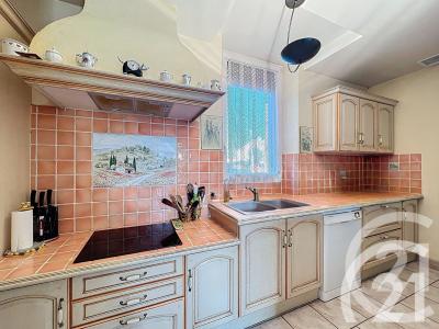 Cavaillon, Provence-Alpes-Côte D'Azur 84300, צרפת 