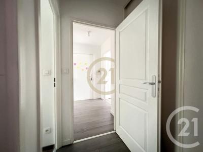 Reims, Champagne-Ardenne 51100, France