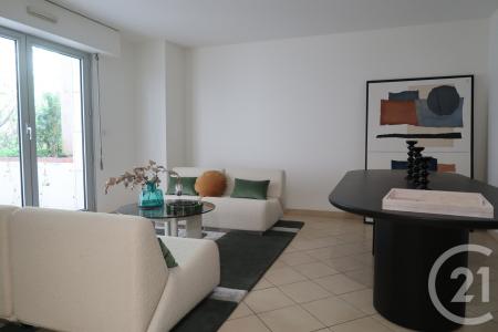 París, Isla De Francia 75009, Francia