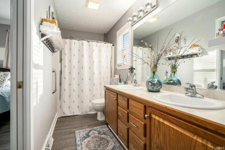 1208 Rosemare Court, Goshen, אינדיאנה 46526, ארצות הברית של אמריקה 