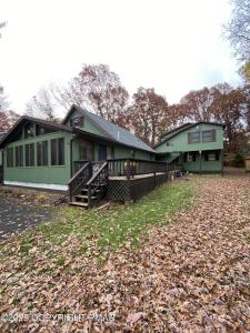 102 Indian Trail, Jim Thorpe, Pennsylvania 18229, USA