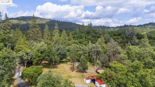 20638 Maranatha Rd., Tuolumne, Калифорния 95379, Соединенные Штаты