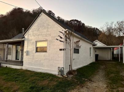 3441 Shale Drive, New Boston, Ohio 45662