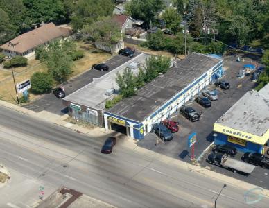 44 W St. Charles Road, Villa Park, Illinois 60181, Stati Uniti