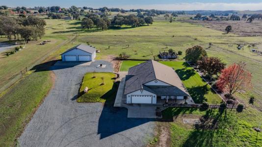 17 Sara-Lex Court, Valley Springs, California 95252, USA