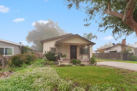 1312 P Street, Sanger, Califórnia 93657, Estados Unidos