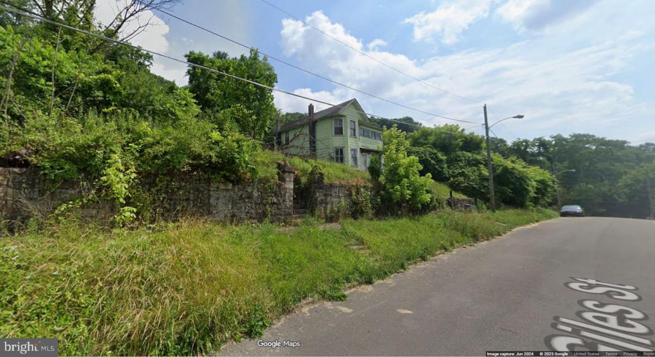160 Giles Street, Bluefield, West Virginia 24701, USA