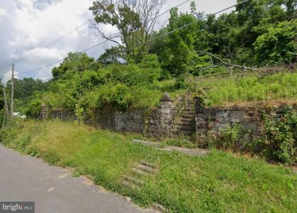 160 Giles Street, Bluefield, West Virginia 24701, USA