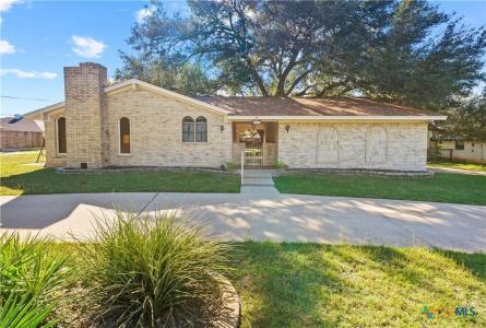 905 Mill Creek Drive, Salado, Texas 76571, USA