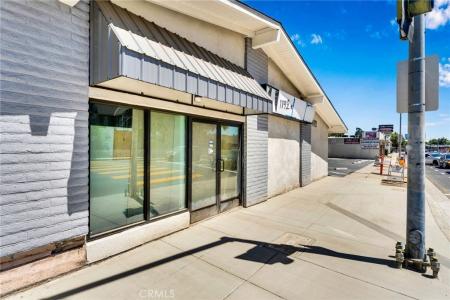 1192 N Garey, Pomona, קליפורניה 91767, ארצות הברית של אמריקה