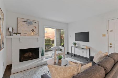 6900 Skillman Street , 406, Dallas, Texas 75231, USA