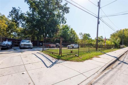 3020 Fordham Road, Dallas, Texas 75216, Stati Uniti