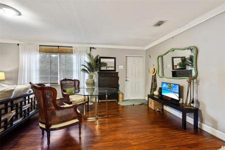 500 NW 120th St, Miami, 佛罗里达州 33168, 美国