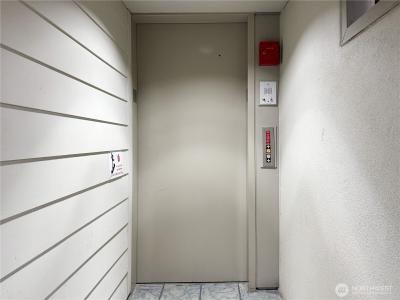 2334 Thorndyke Ave , 202, Seattle, Washington 98199