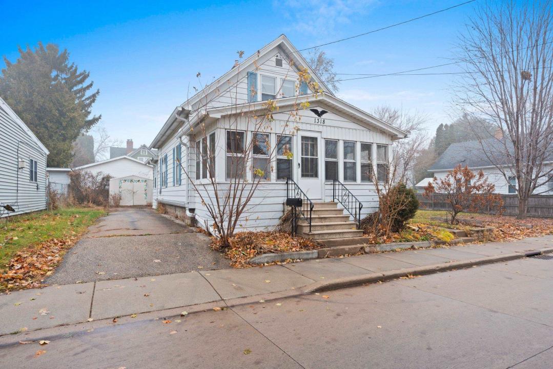 1318 Babbitz Avenue, Oshkosh, Wisconsin 54901-5302, Estados Unidos