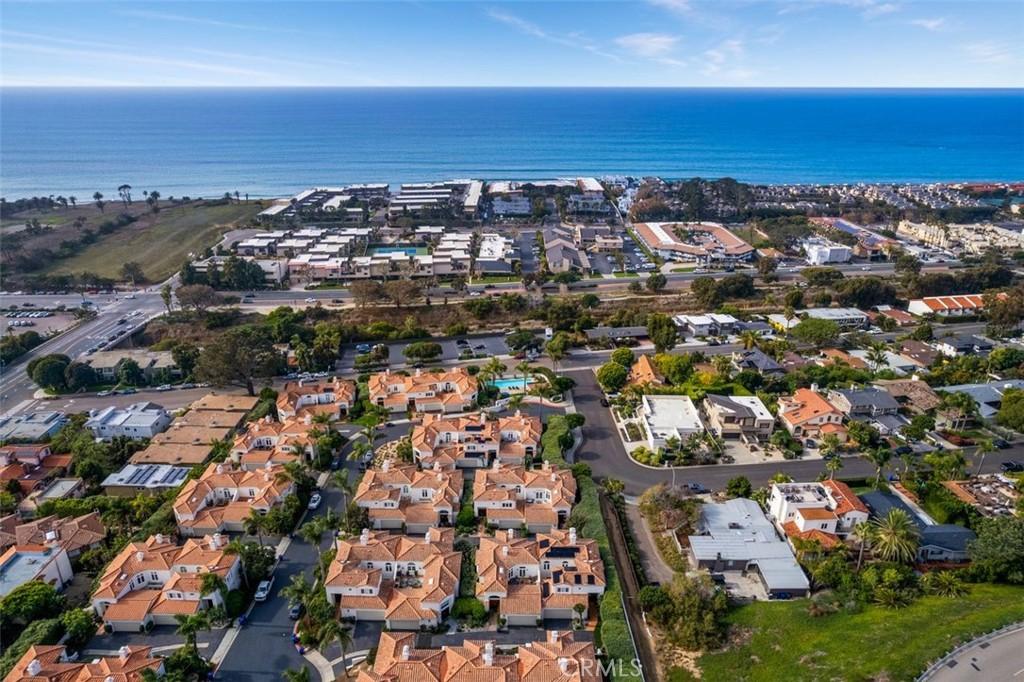 876 Cofair Court, Solana Beach, Califórnia 92075, Estados Unidos