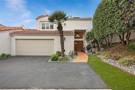 876 Cofair Court, Solana Beach, Califórnia 92075, Estados Unidos