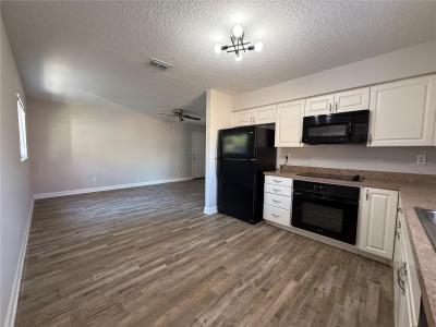 5839 12TH STREET, ZEPHYRHILLS, Florida 33542, Estados Unidos