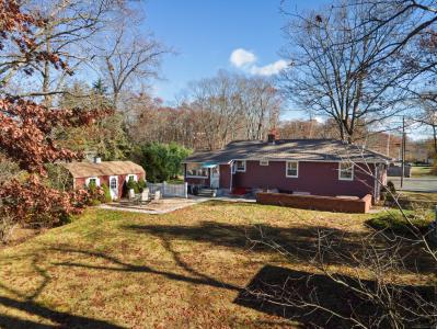 4 Sorrento Avenue, East Haven, Connecticut 06512