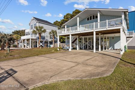 2029 Whispering Pine Street SW, Ocean Isle Beach, Karolina Północna 28469, USA