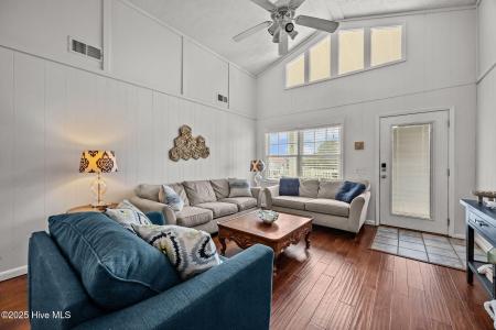 2029 Whispering Pine Street SW, Ocean Isle Beach, Karolina Północna 28469, USA