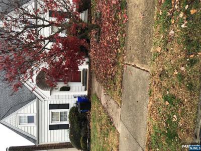 5 Bond Place, North Arlington, New Jersey 07031, HOA KỲ