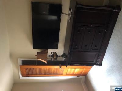 5 Bond Place, North Arlington, New Jersey 07031