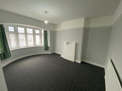 71, Sandhurst Drive, ILFORD, United Kingdom